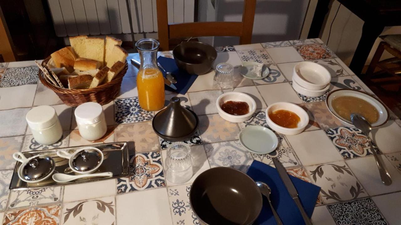 Chambre A La Campagne Québriac エクステリア 写真